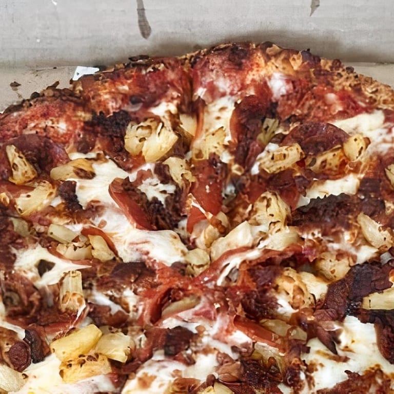 Supreme Pizza: A Flavorful Italian Delight